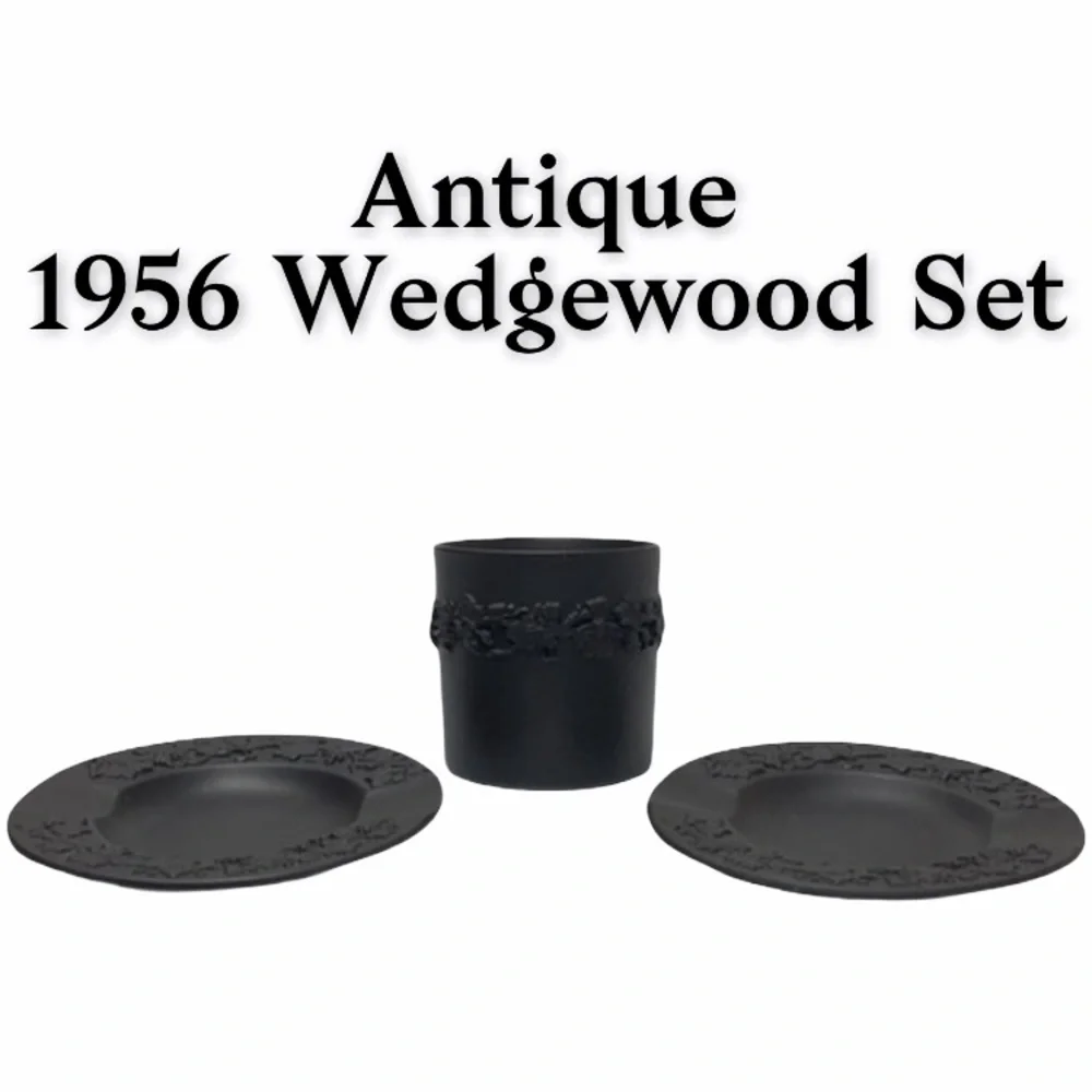 1956 Wedgewood Made in England Vintage Pieces